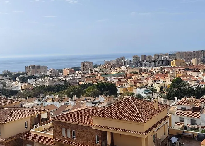 Charming Three Bedrooms Apartment With Seaview